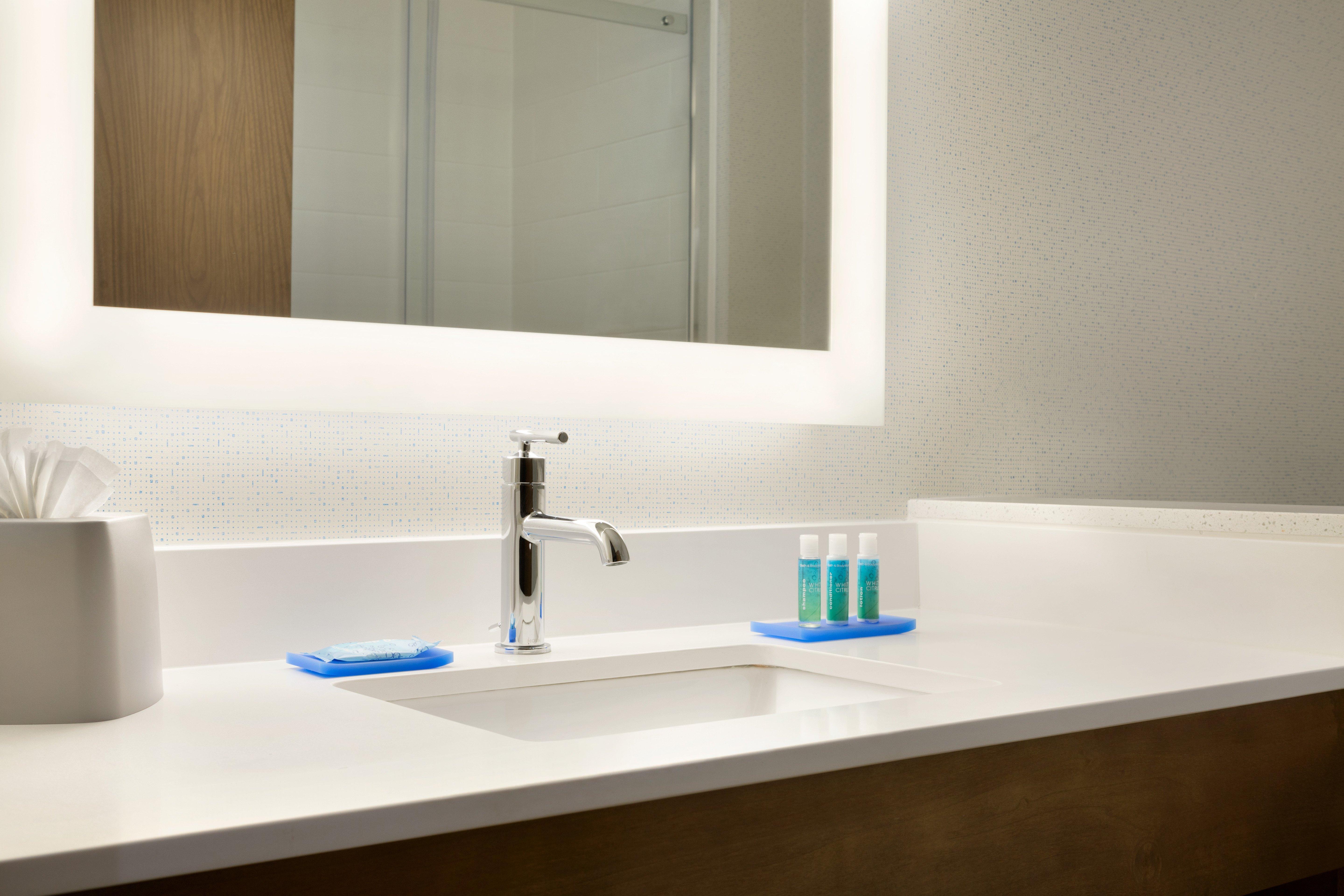 Holiday Inn Express & Suites - Mcallen - Medical Center Area By Ihg Eksteriør billede