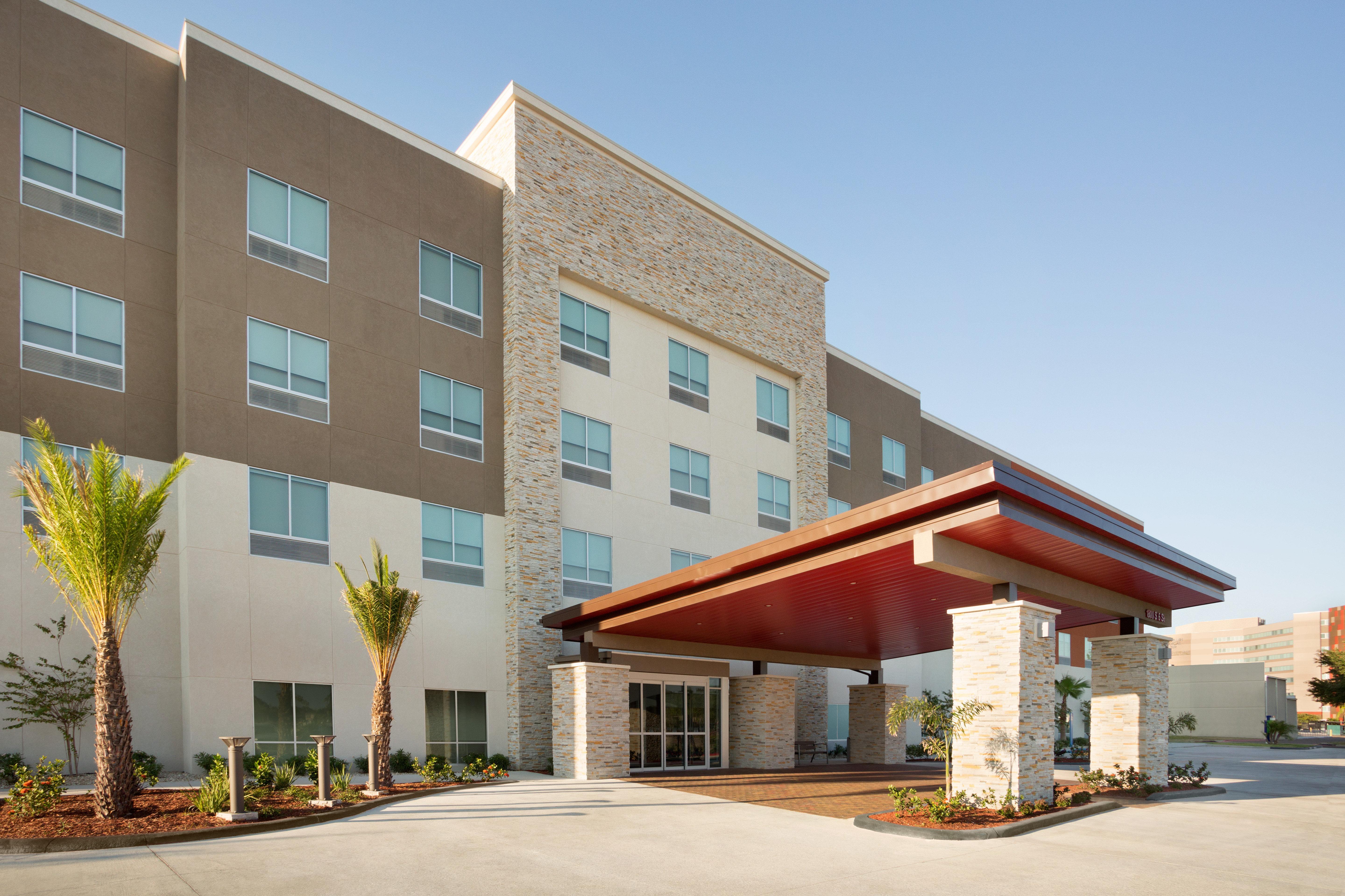 Holiday Inn Express & Suites - Mcallen - Medical Center Area By Ihg Eksteriør billede