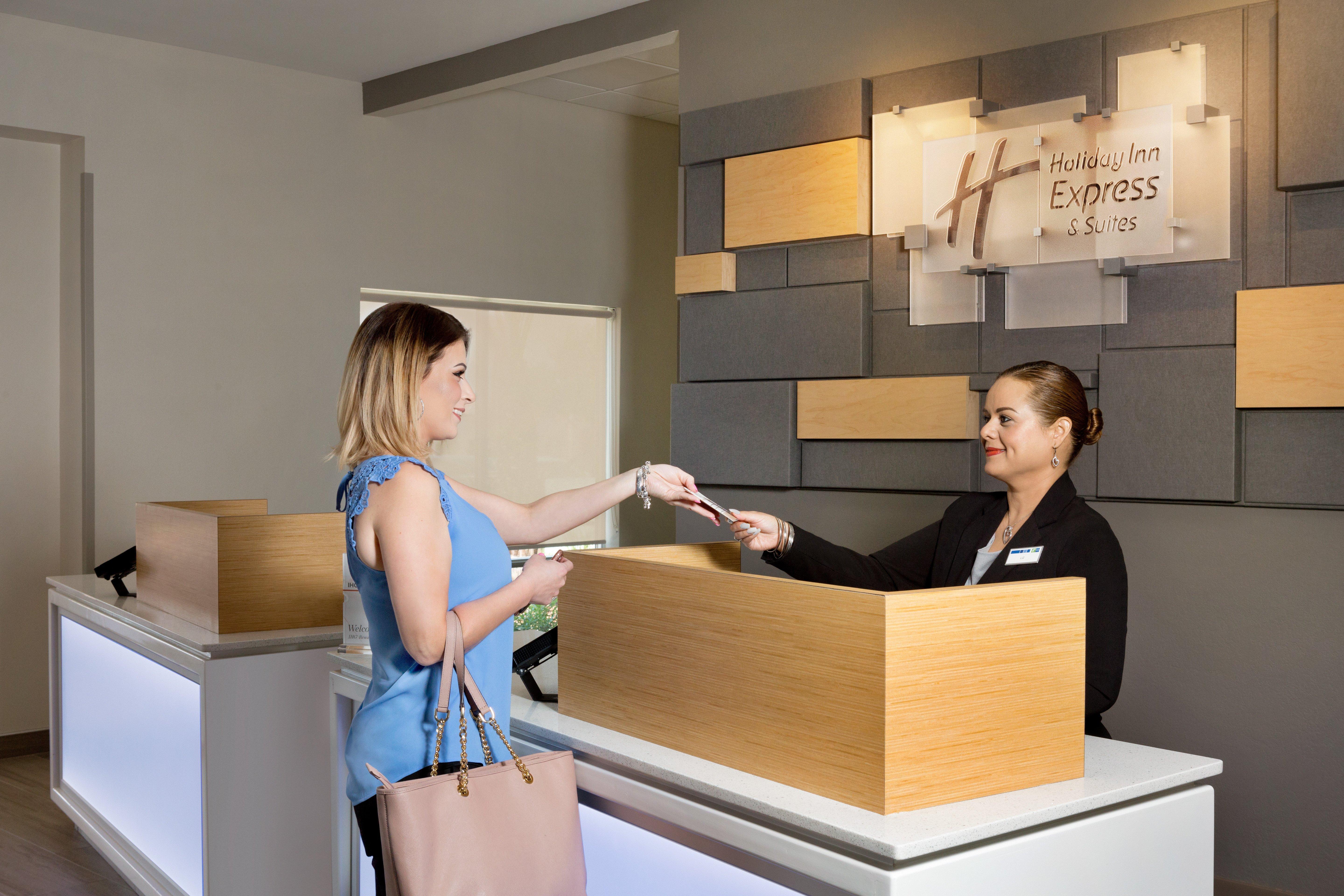 Holiday Inn Express & Suites - Mcallen - Medical Center Area By Ihg Eksteriør billede