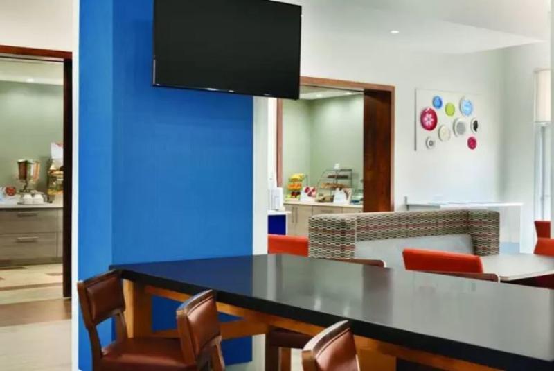 Holiday Inn Express & Suites - Mcallen - Medical Center Area By Ihg Eksteriør billede
